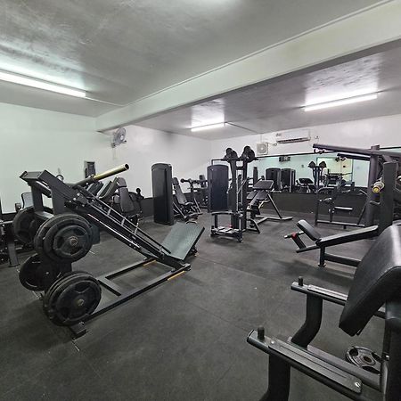 Pacific Crown Hotel Honiara Zewnętrze zdjęcie