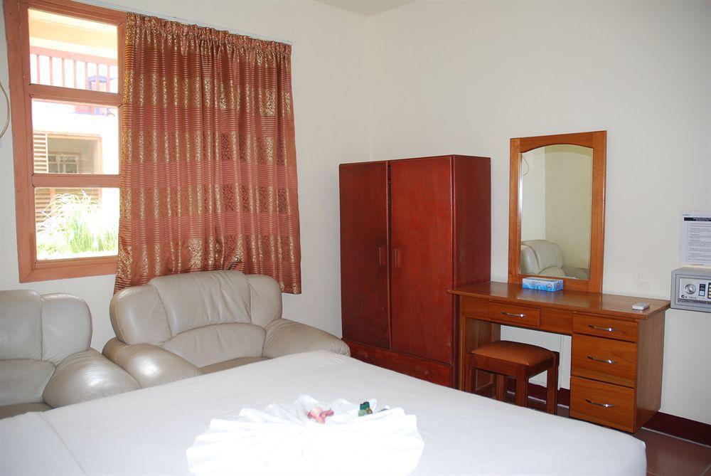 Pacific Crown Hotel Honiara Zewnętrze zdjęcie