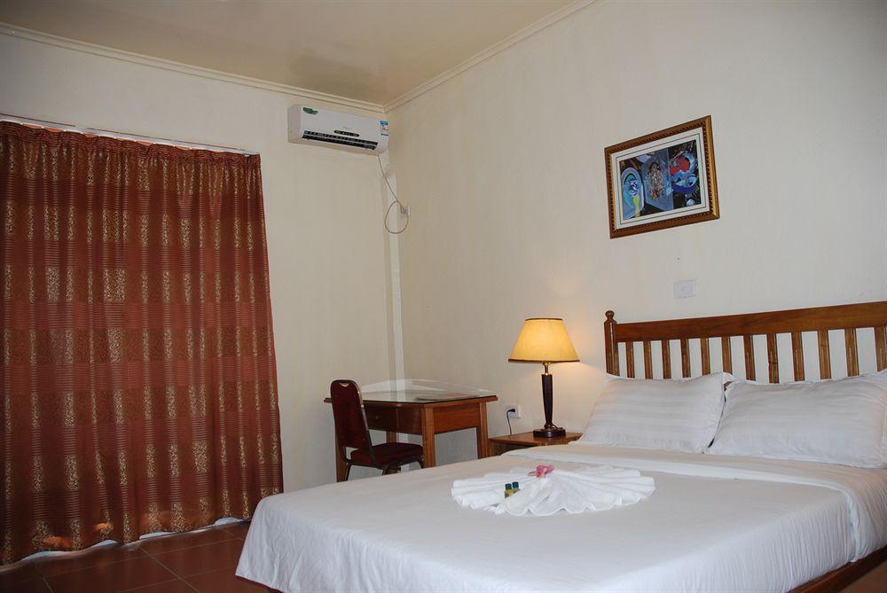 Pacific Crown Hotel Honiara Zewnętrze zdjęcie