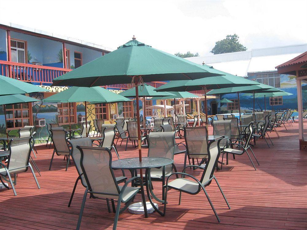 Pacific Crown Hotel Honiara Zewnętrze zdjęcie