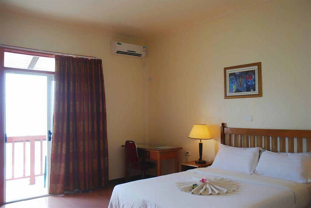 Pacific Crown Hotel Honiara Zewnętrze zdjęcie
