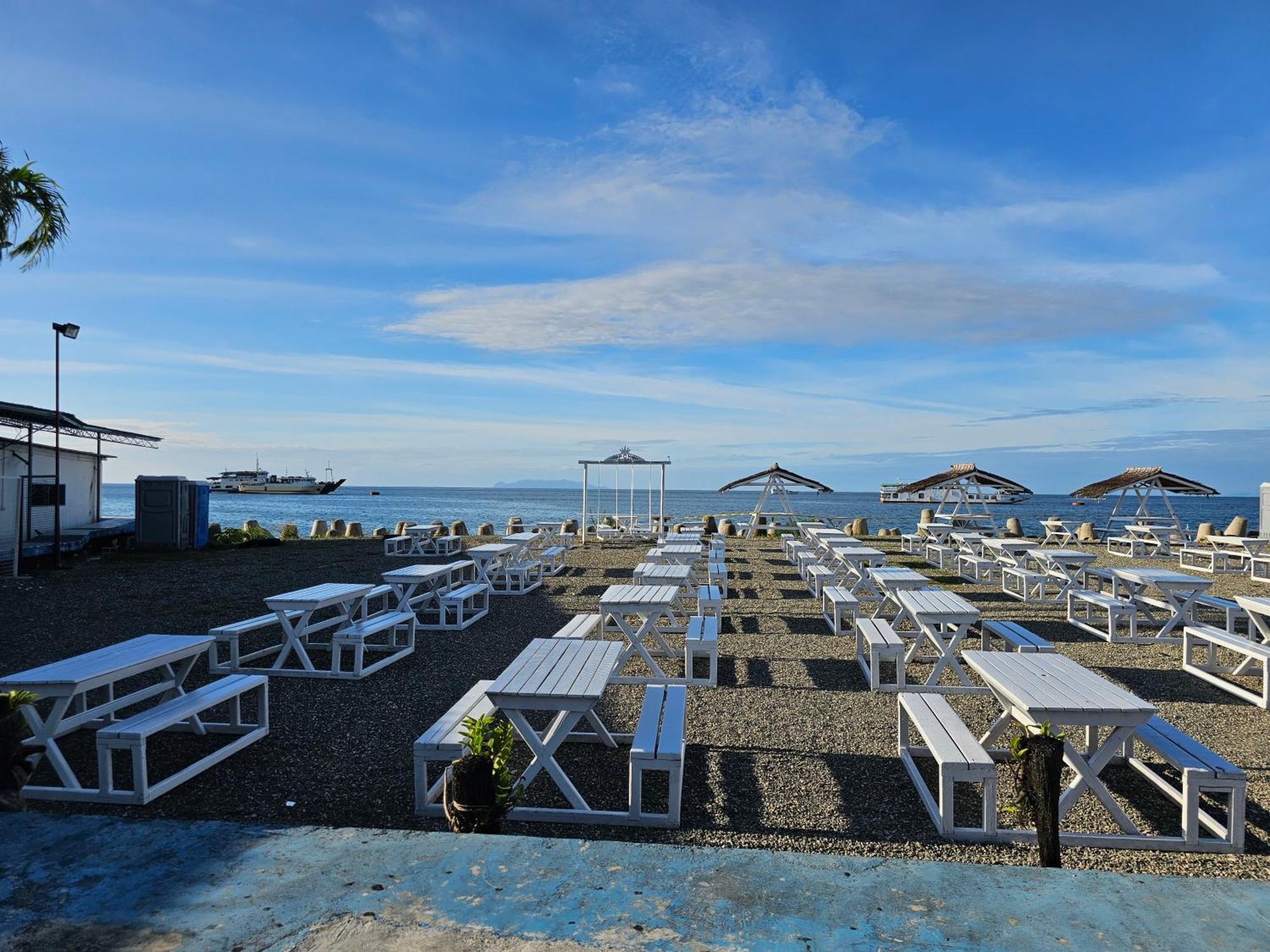 Pacific Crown Hotel Honiara Zewnętrze zdjęcie