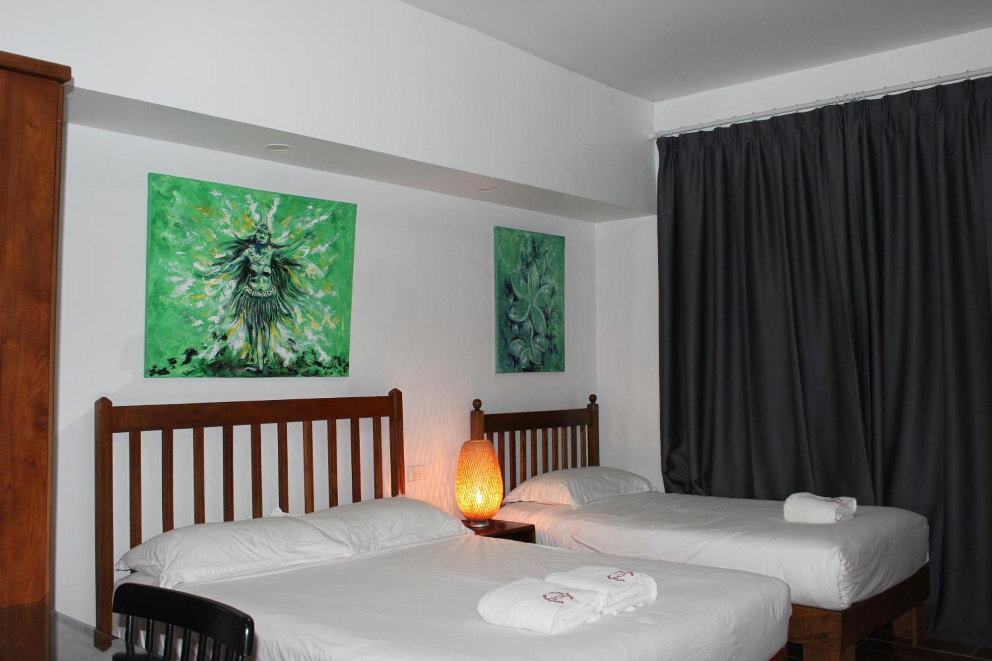 Pacific Crown Hotel Honiara Zewnętrze zdjęcie