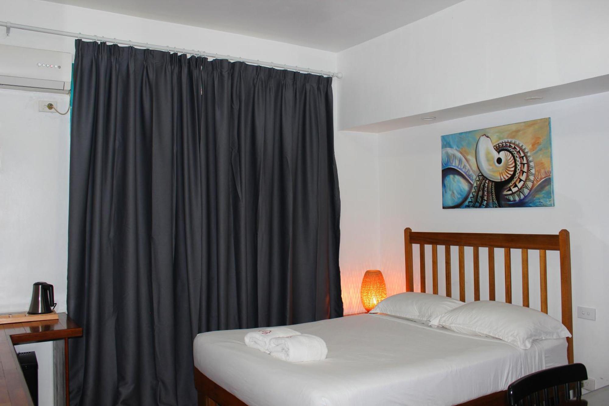 Pacific Crown Hotel Honiara Zewnętrze zdjęcie