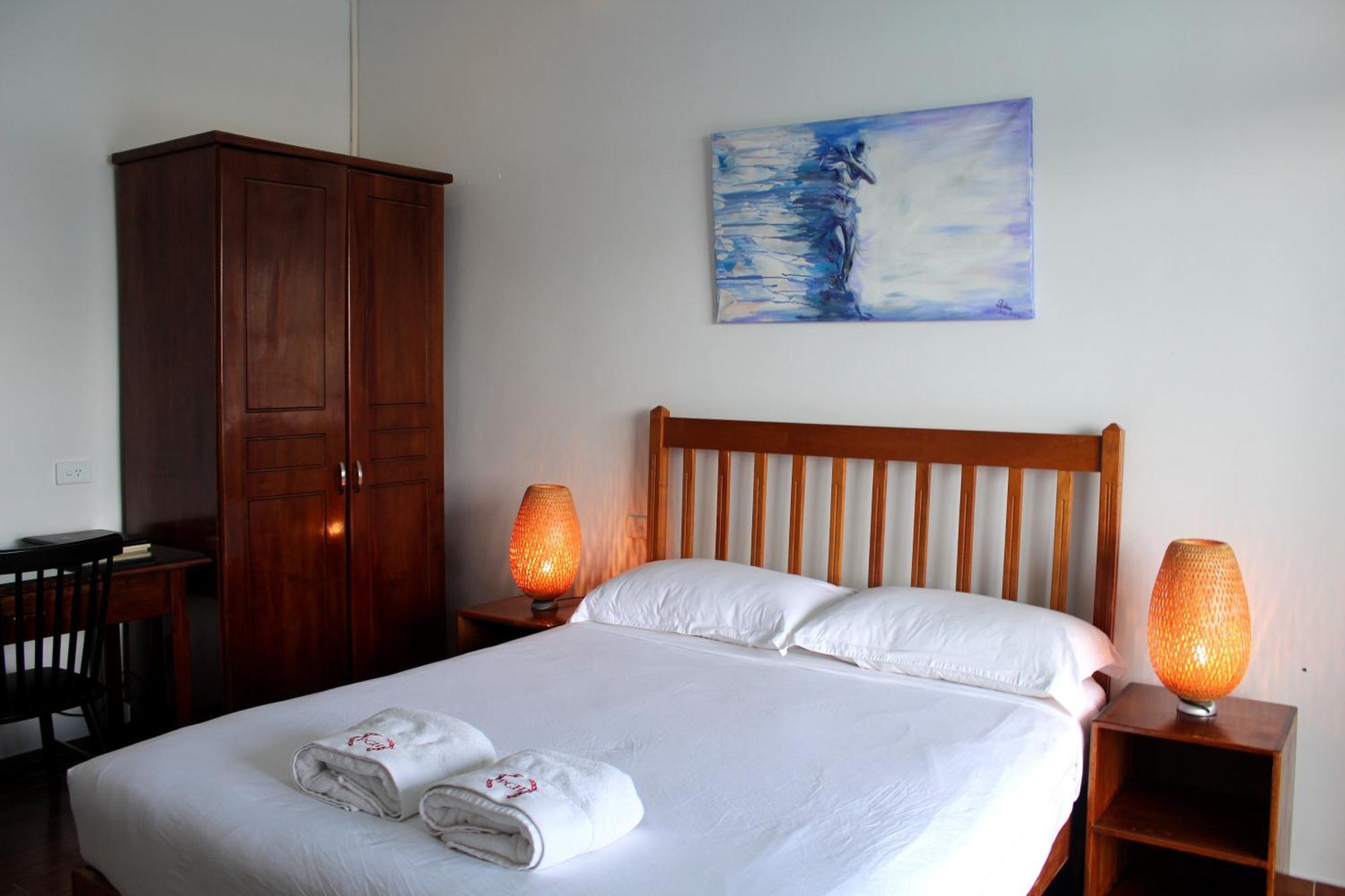 Pacific Crown Hotel Honiara Zewnętrze zdjęcie