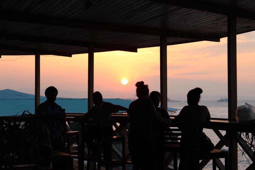 Pacific Crown Hotel Honiara Zewnętrze zdjęcie