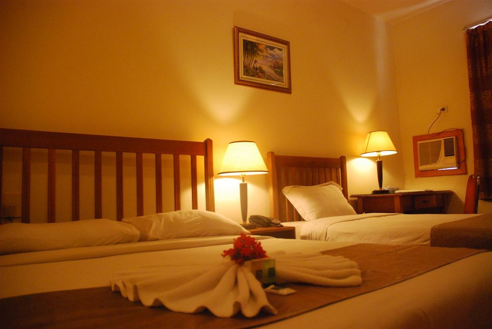 Pacific Crown Hotel Honiara Zewnętrze zdjęcie